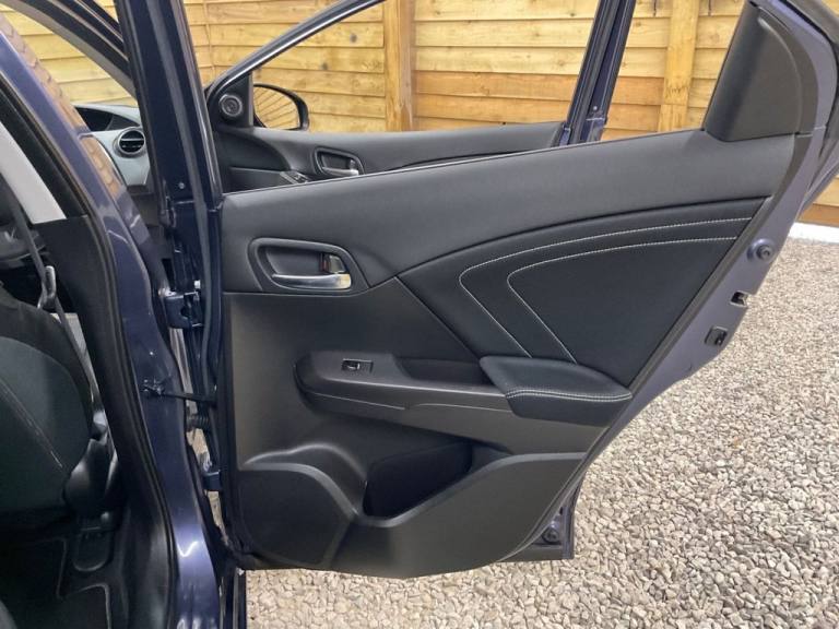 2015 Honda Civic 1.4 i-VTEC SE Plus Hatchback 5dr Petrol Manual Euro 6 (s/s) (100 ps) Hatchback P...