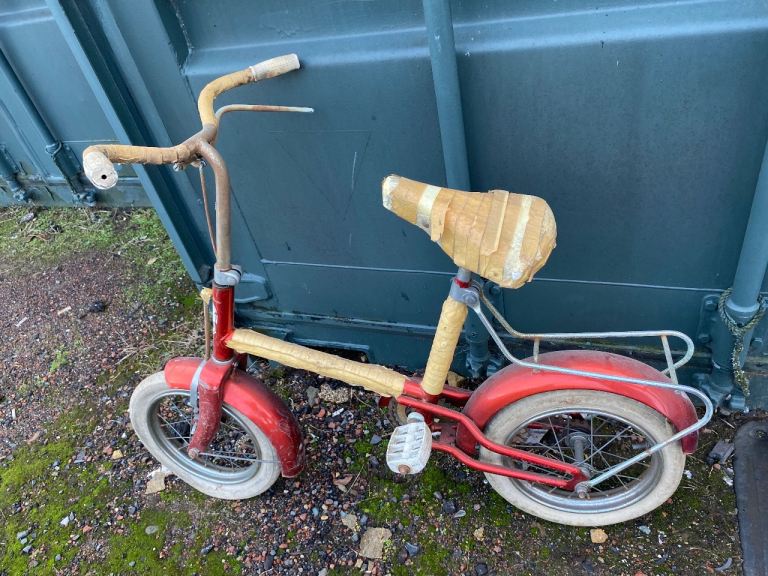 Kids bike Raleigh early 80s vintage retro upcycle