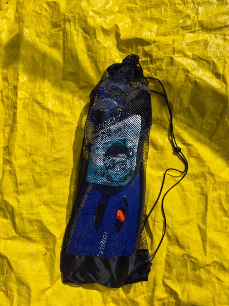 Snorkel & Flipper set.
