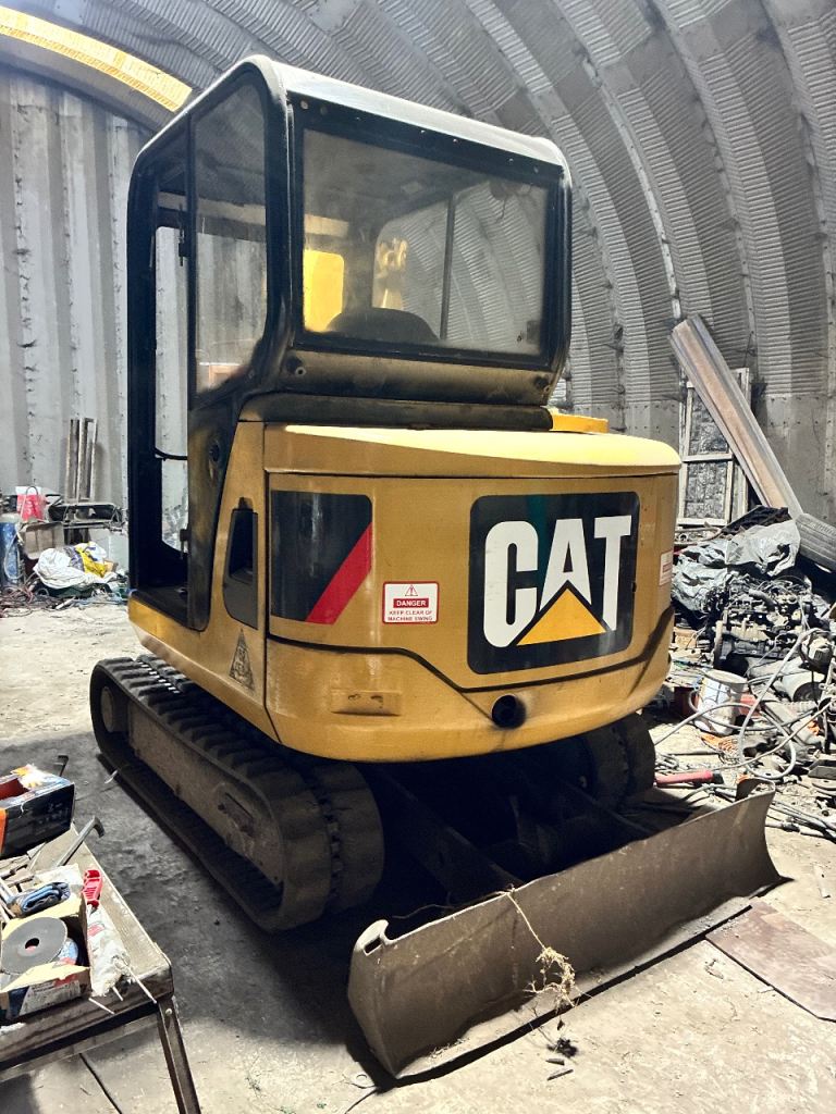 CAT 302.5