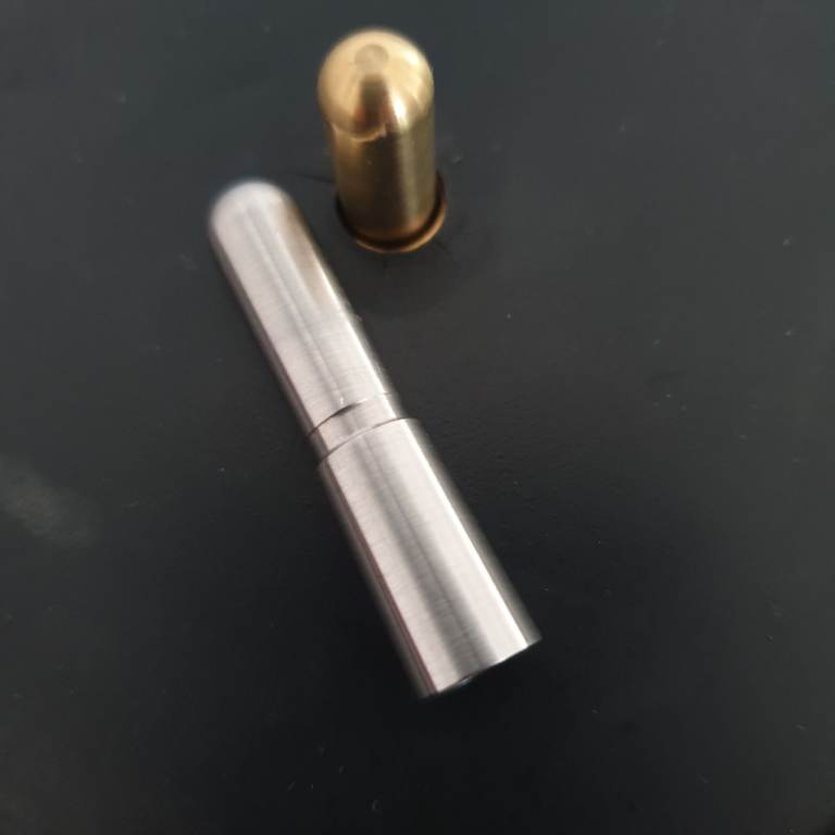 Lenco platter stacking spindle adapter. LENCO L75