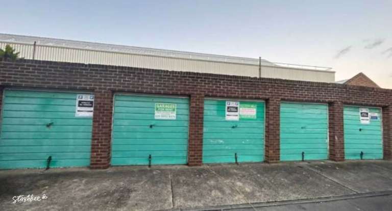 Garage to rent in Northfleet (DA11) | Stashbee