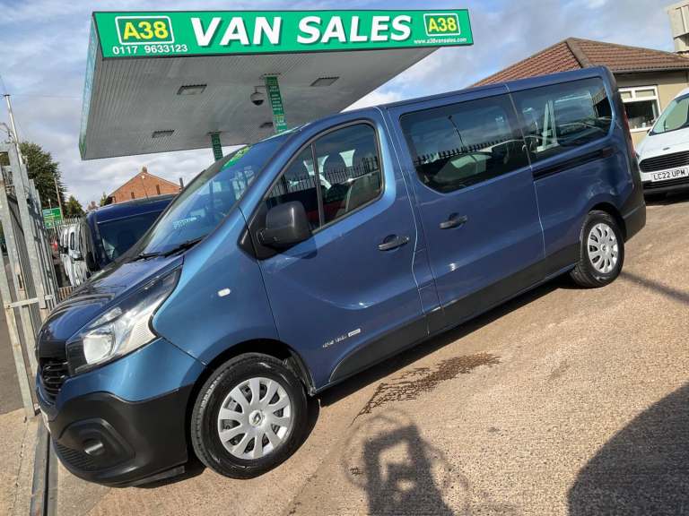 2017 Renault Trafic LL29 BUSINESS ENERGY 1.6 DCI 125 BHP 9 SEAT MINIBUS NO VAT TO PAY MPV Diesel ...