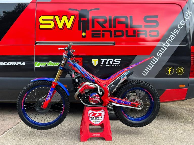2025 Beta EVO Factory 2T 250cc Trials Bike - Top Spec 2-Stroke Off-Road Enduro 