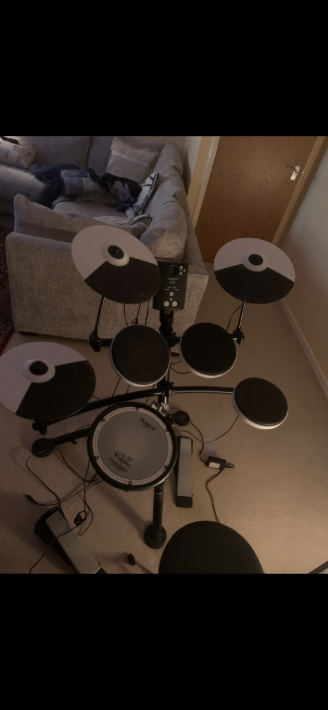Roland TD-1K electric drum kit