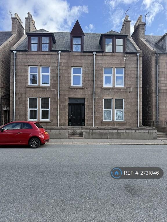 3 bedroom flat in Prince Street, Peterhead, AB42 (3 bed) (#2731046)