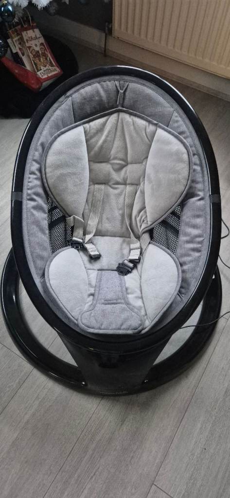 Munchkin Bluetooth Baby Swing