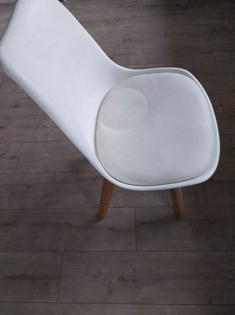 Chair x one