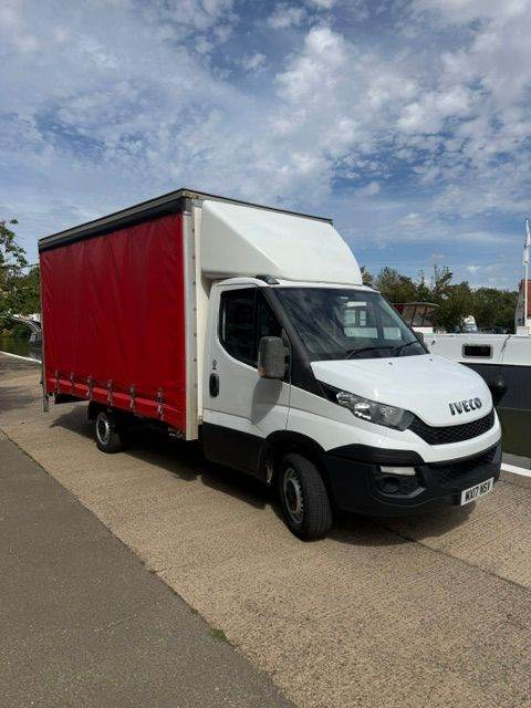 Iveco DAILY 2017 2.3 TD 35S13 Curtainsided Tail Lift - No VAT