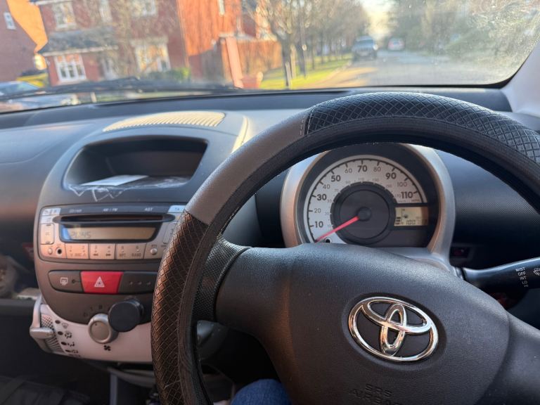 Toyota, AYGO, Hatchback, 2009, Manual, 998 (cc), 3 doors