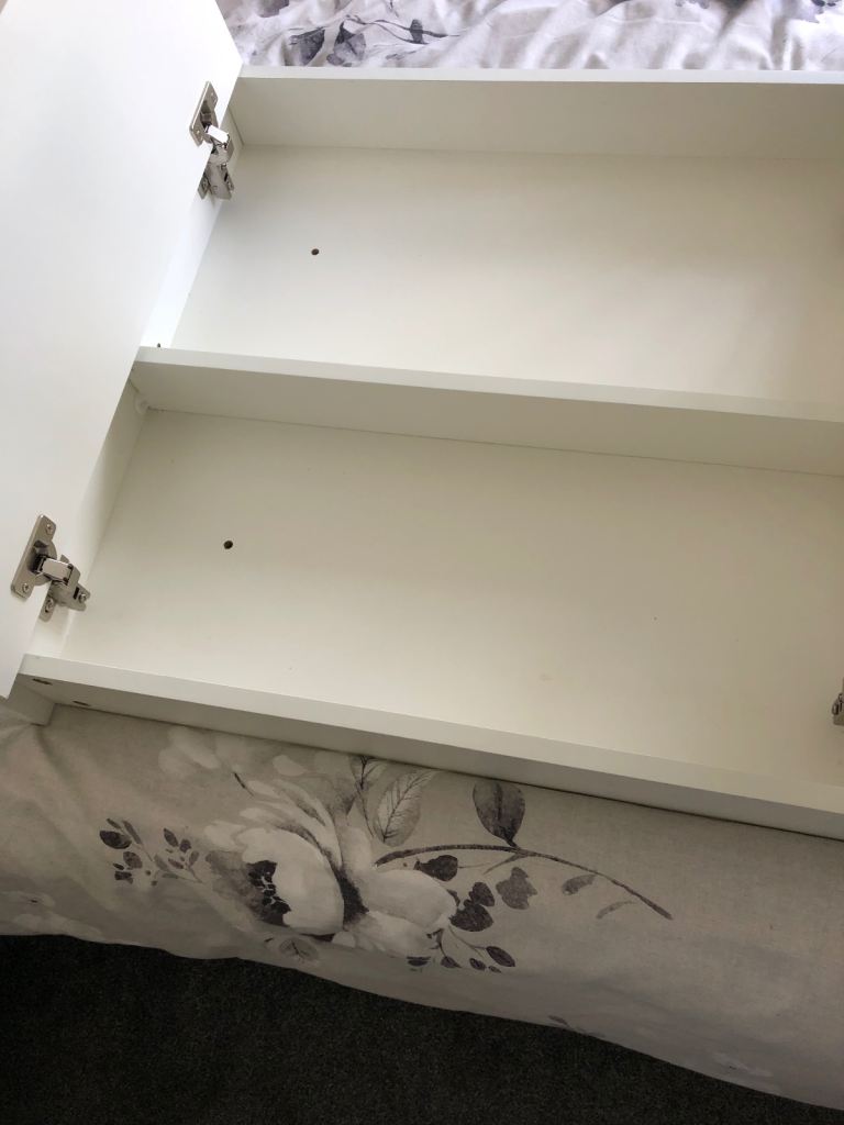 New 3 Door Mirror Cabinet - White