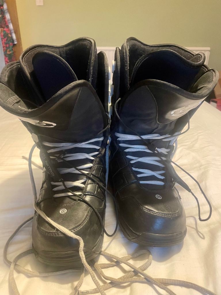 nitro tyrant snowboard boots. Size 10 EU 45