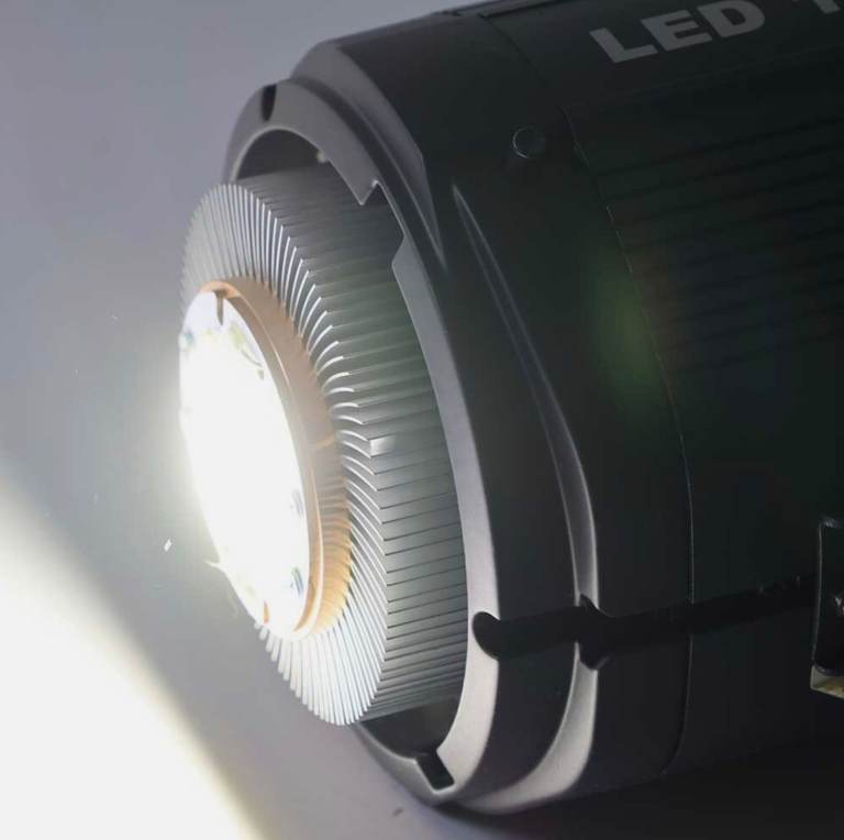 LENCARTA LED 1000 Studio LightLencarta LED 1000 Studio Flash LED Continuous Light