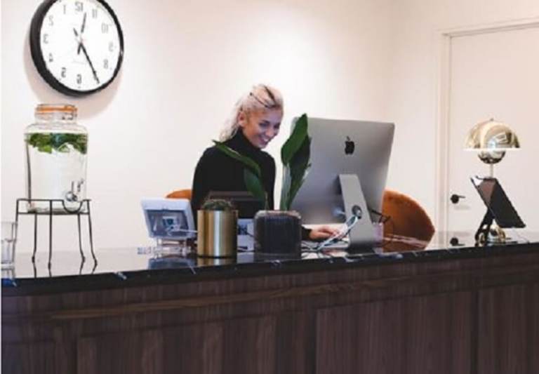 Rent Modern Serviced Offices *Victoria* - Sizes From 3 to 65 Desks -Furnished Private Spaces SW1V