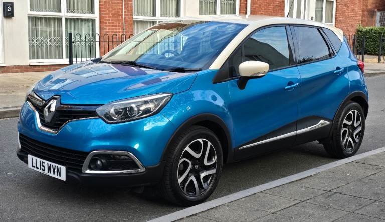 Renault, CAPTUR, Hatchback, 2015, Manual, 898 (cc), 5 doors