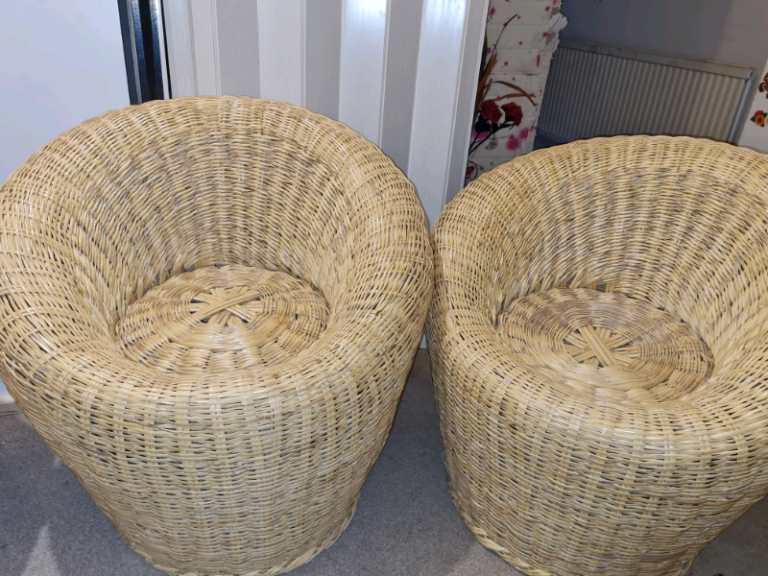 Rattan/wicker chairs 2 LEFT