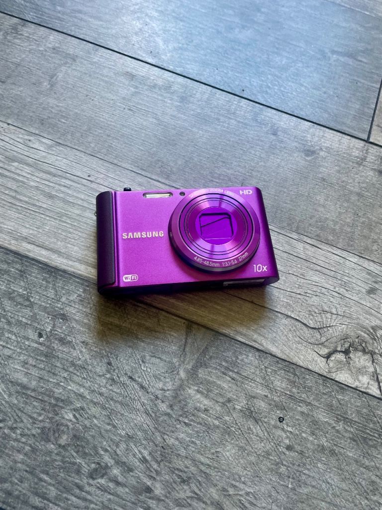Samsung ST200F Smart Digital Camera 16.1MP Purple In Box
