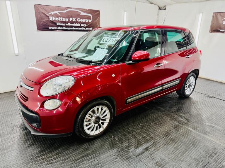 2014 64 FIAT 500L 1.6 MULTIJET DIESEL LOUNGE 6 SPEED MANUAL £35 TAX GREAT SPEC