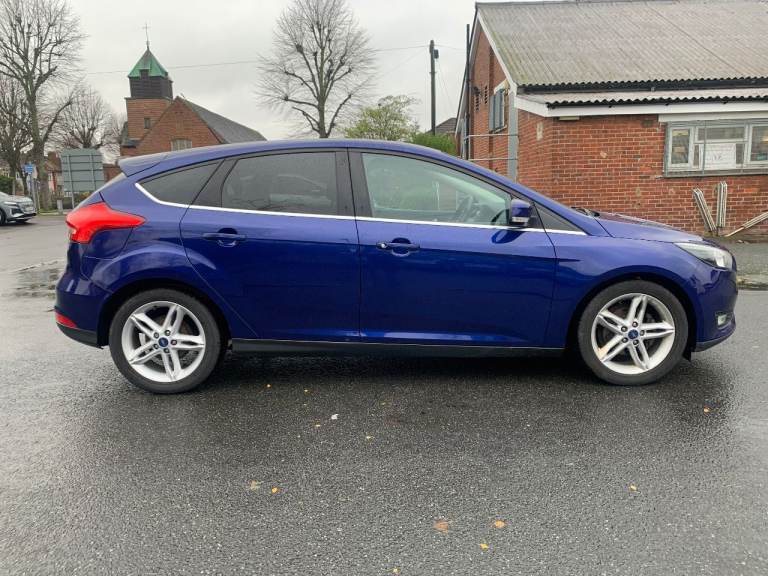 FORD FOCUS  1.0t  ECOBOOST  ZETEC  2016  IN VGC FSH NEW BELTS NEW SERVICE WARRANTY GIVEN