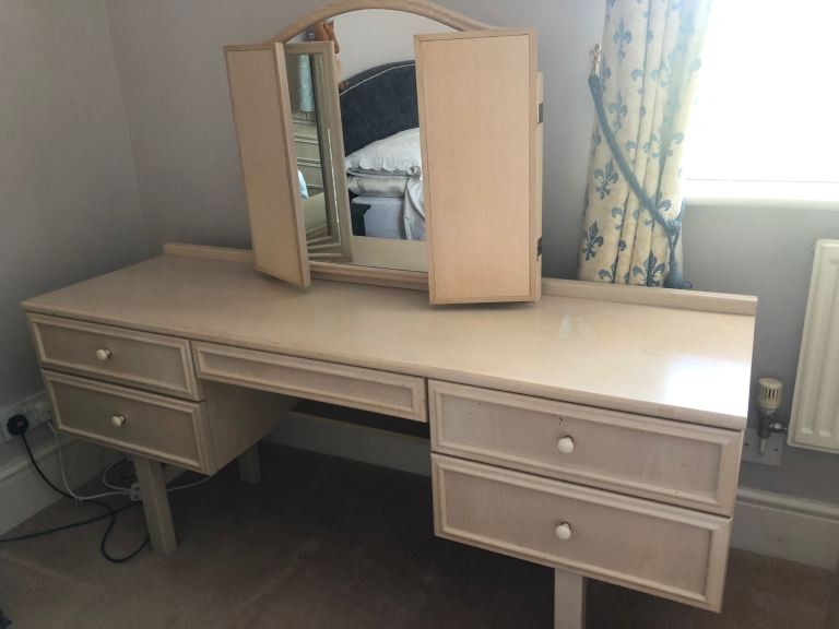 G plan dressing table and two bedside cabinets 