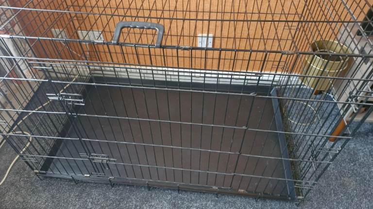 XL dog crate 48 inches x 33 x 30 