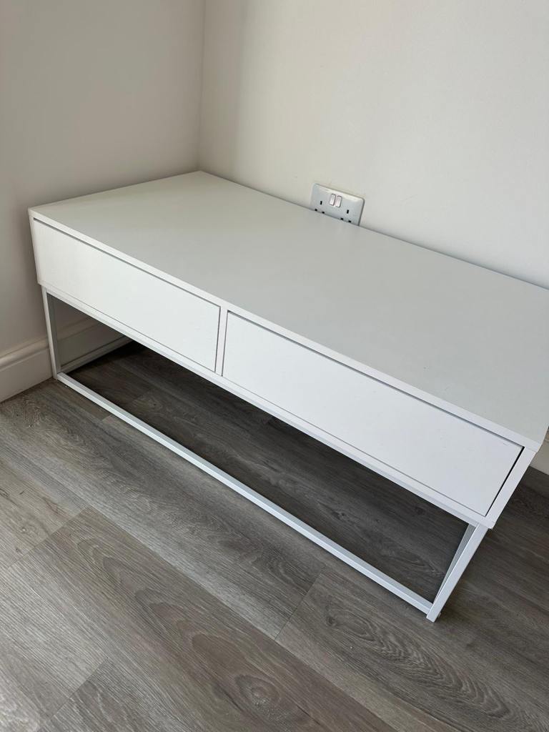  Urban Outfitters White Coffee Table
