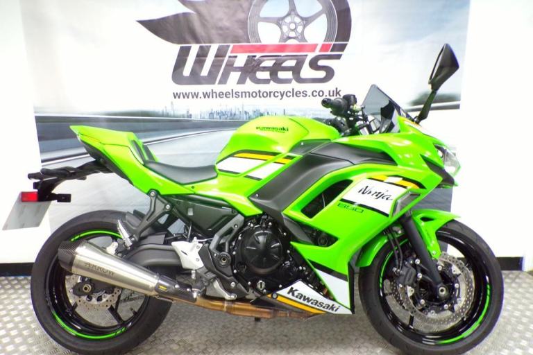 2025 KAWASAKI NINJA 650 PERFORMANCE WITH ARROW CAN FITTED