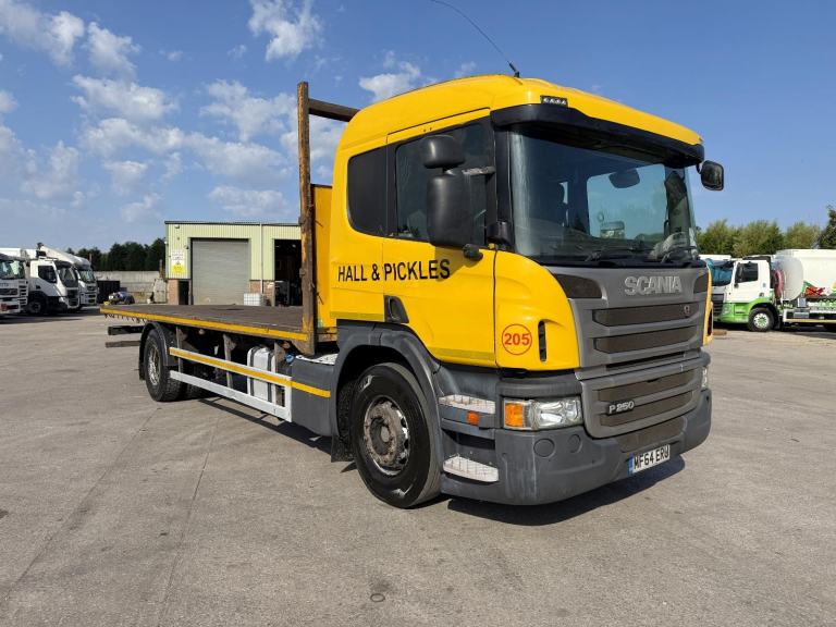 2014 SCANIA P250 4X2 FLAT 