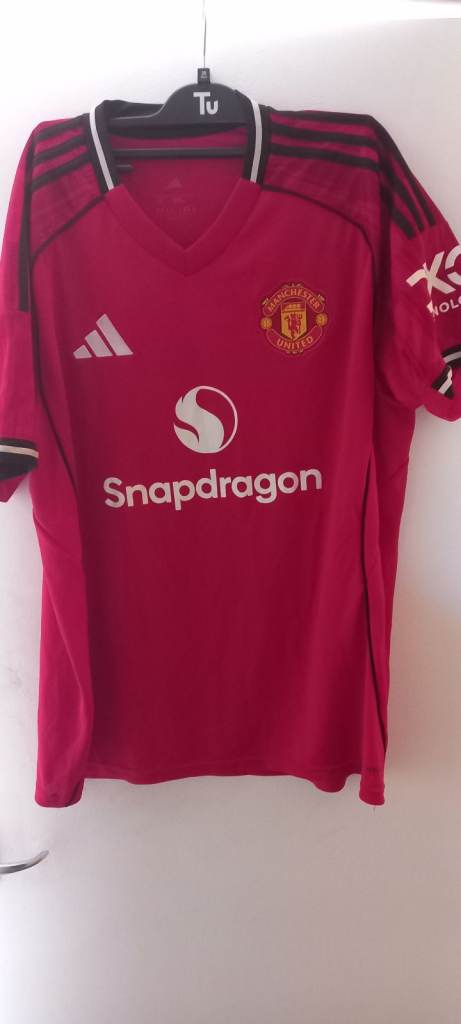Manchester United home shirt 25/26