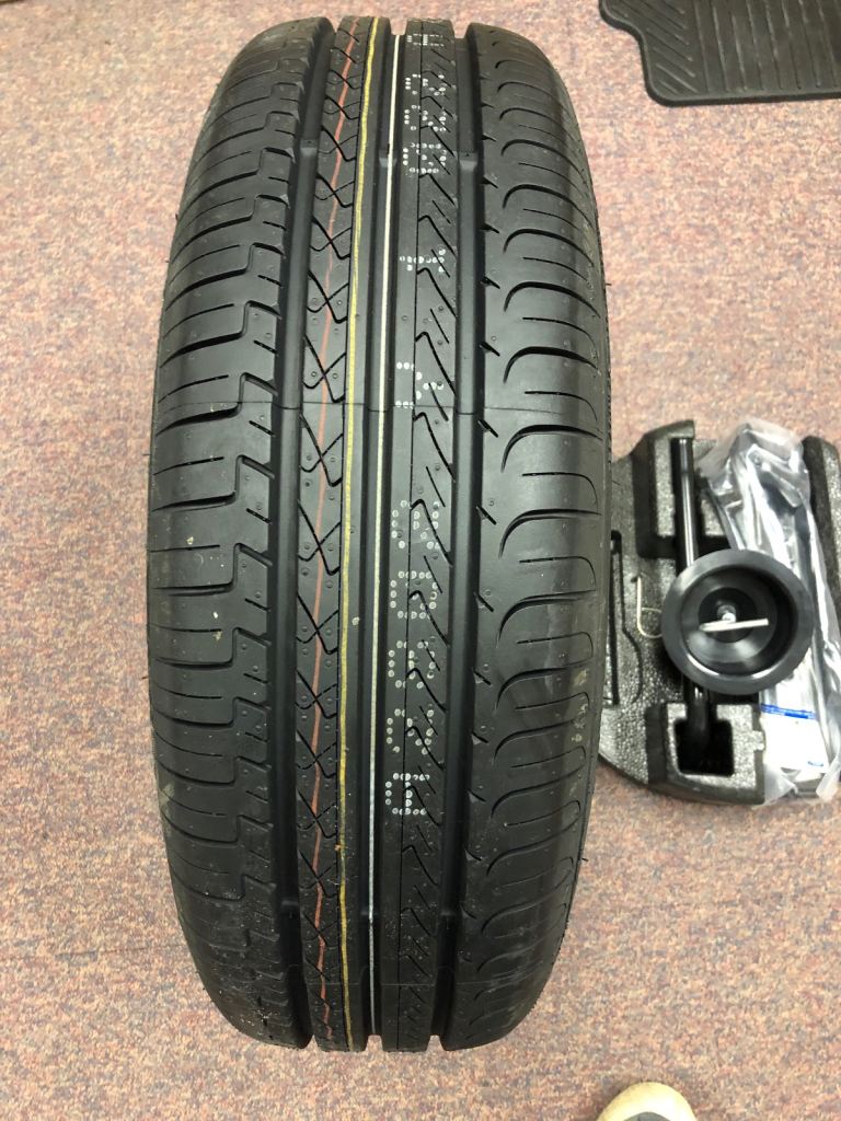 Fiesta Spare Wheel (Mk7) + Jack Kit