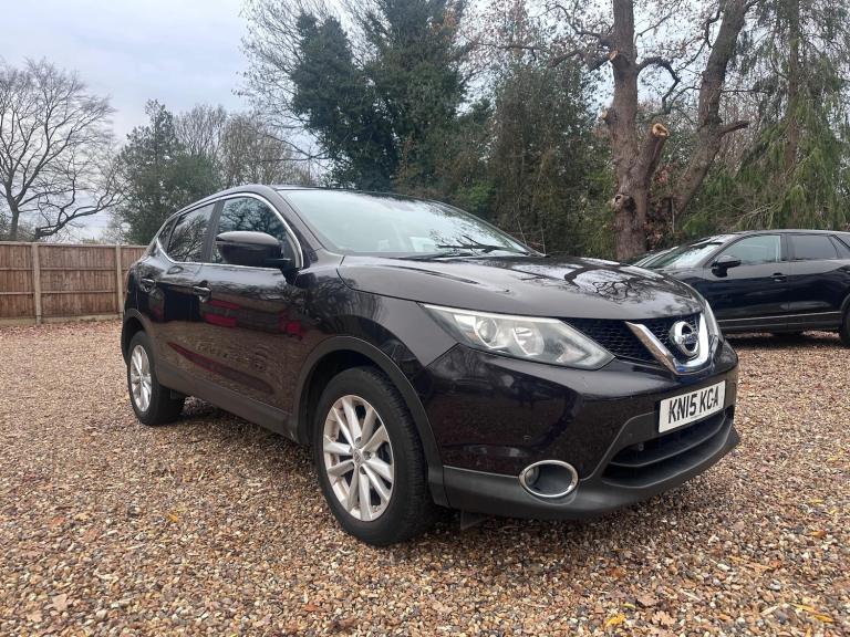 2015 Nissan Qashqai 1.2 DIG-T Acenta+ 2WD Euro 5 (s/s) 5dr HATCHBACK Petrol Manual