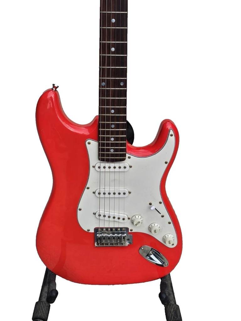 Fender Squier Strat. Fender Stratocaster Red 