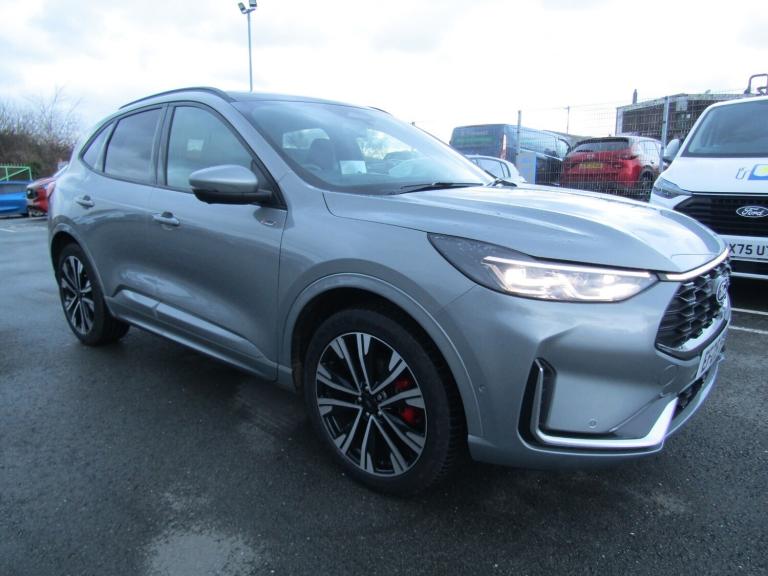 2025 Ford Kuga 2.5 PHEV ST-Line X 5dr CVT - 20'' Alloys / Tech Pack / Huge saving VS New Estate P...