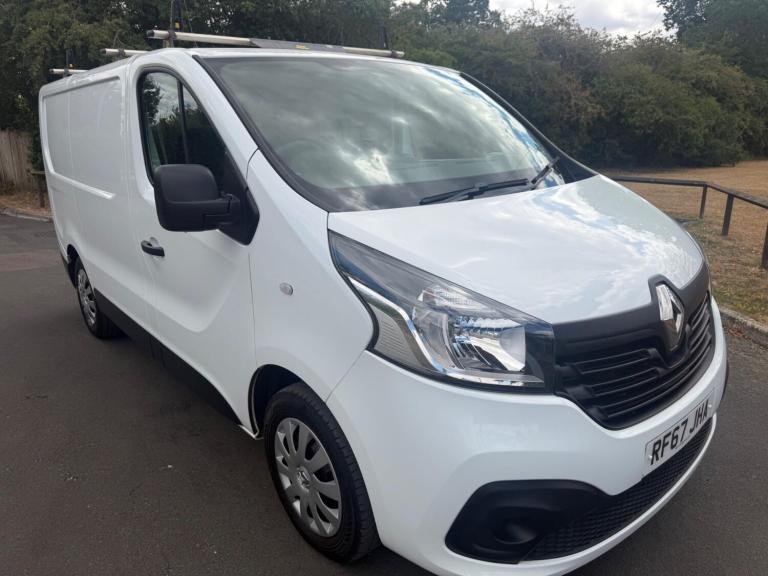2018 Renault Trafic SL27 dCi 120 Business+ Van PANEL VAN DIESEL Manual