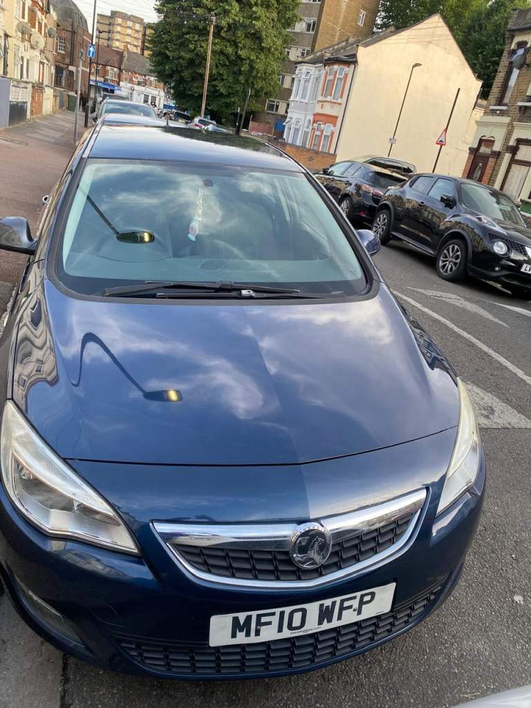 Vauxhall, ASTRA, Hatchback, 2010, Manual, 1598 (cc), 5 doors