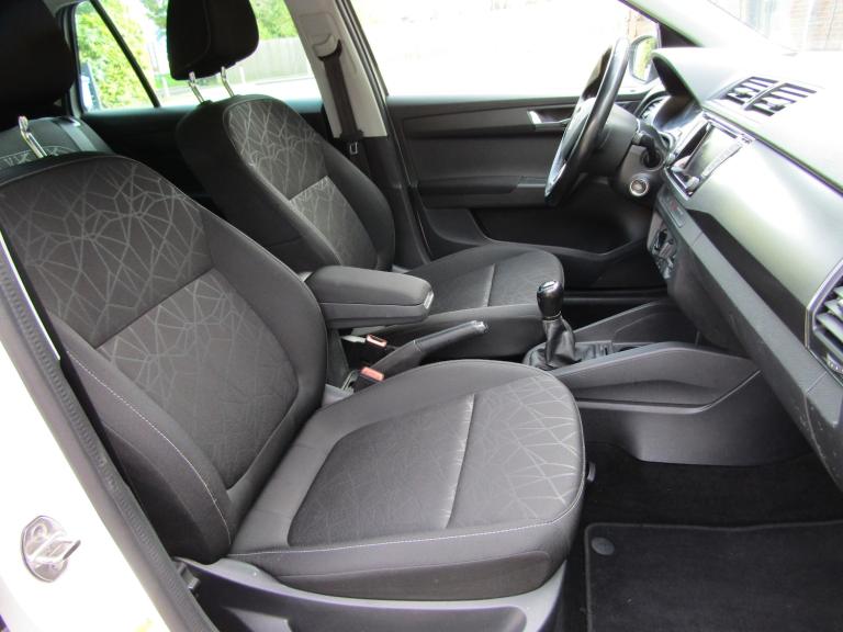 2018 Skoda Fabia 1.0 SE ESTATE EURO6 (s/s) 5DR MANUAL PETROL LEFT HAND DRIVE Estate Petrol Manual