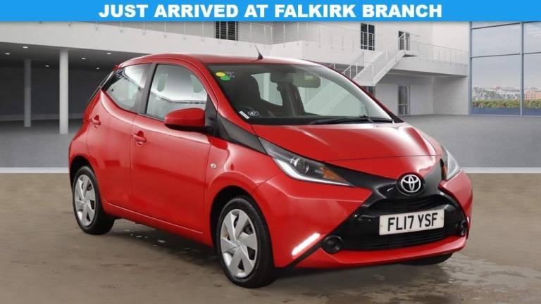 2017 Toyota AYGO 1.0 VVT-i X-Play 5dr HATCHBACK PETROL Manual
