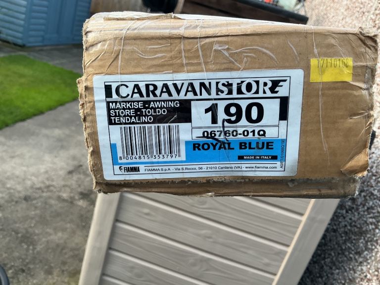 Fiamma Caravanstore 1.90 metre Royal Blue caravan awning/canopy. Unused still in original box.
