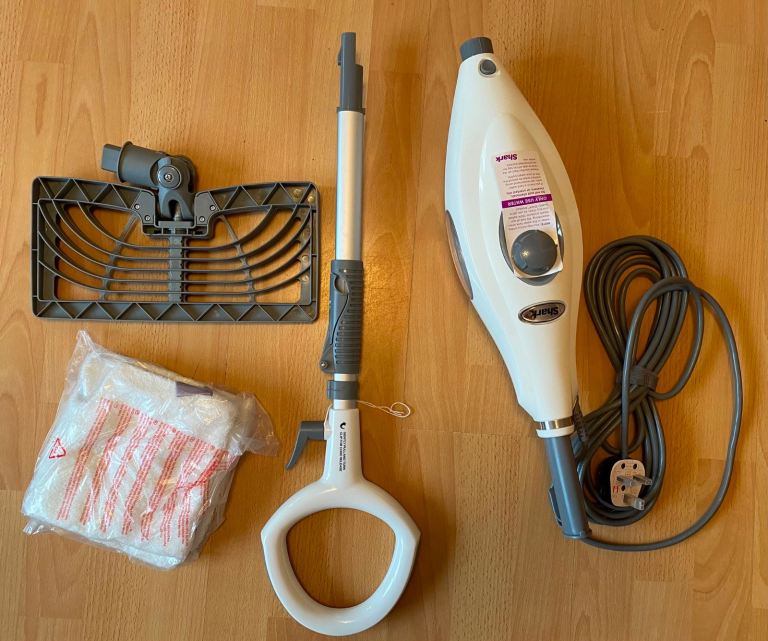 Shark Professional Steam Pocket Mop 