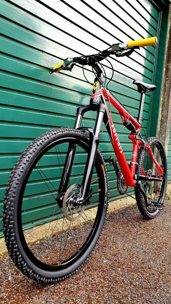 💥TOP FERRARI XC60 BY COLNAGO💥MINT/NEW CONDITION💥RARE