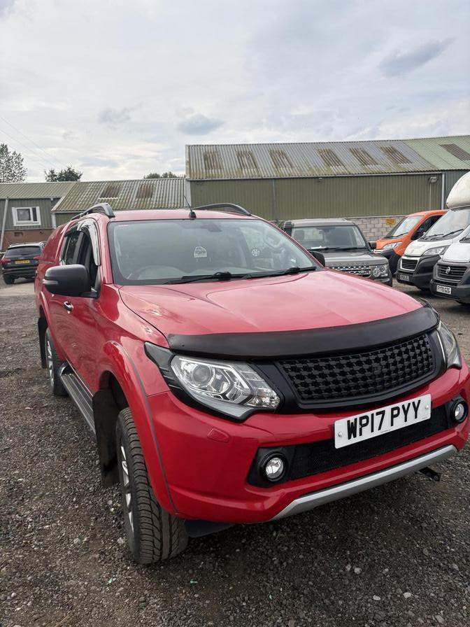 2017 Mitsubishi L200 Double Cab DI-D 178 Barbarian 4WD Auto PICK UP DIESEL Automatic