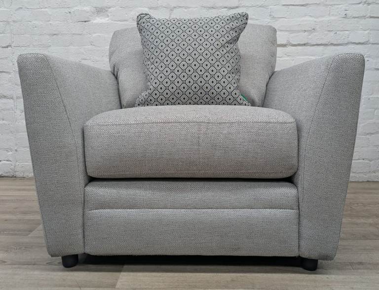 *£10 Delivery central belt* Ex-Display DFS Long beach armchair in silver grey fabric