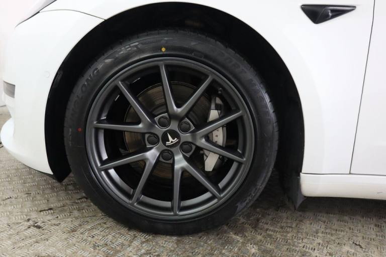 2021 Tesla Model 3 Long Range AWD 4dr Auto SALOON ELECTRIC Automatic