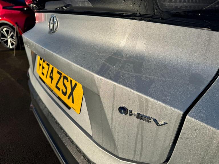 2024 Toyota C-HR 1.8 Hybrid Design 5dr CVT HATCHBACK PETROL/ELECTRIC Automatic