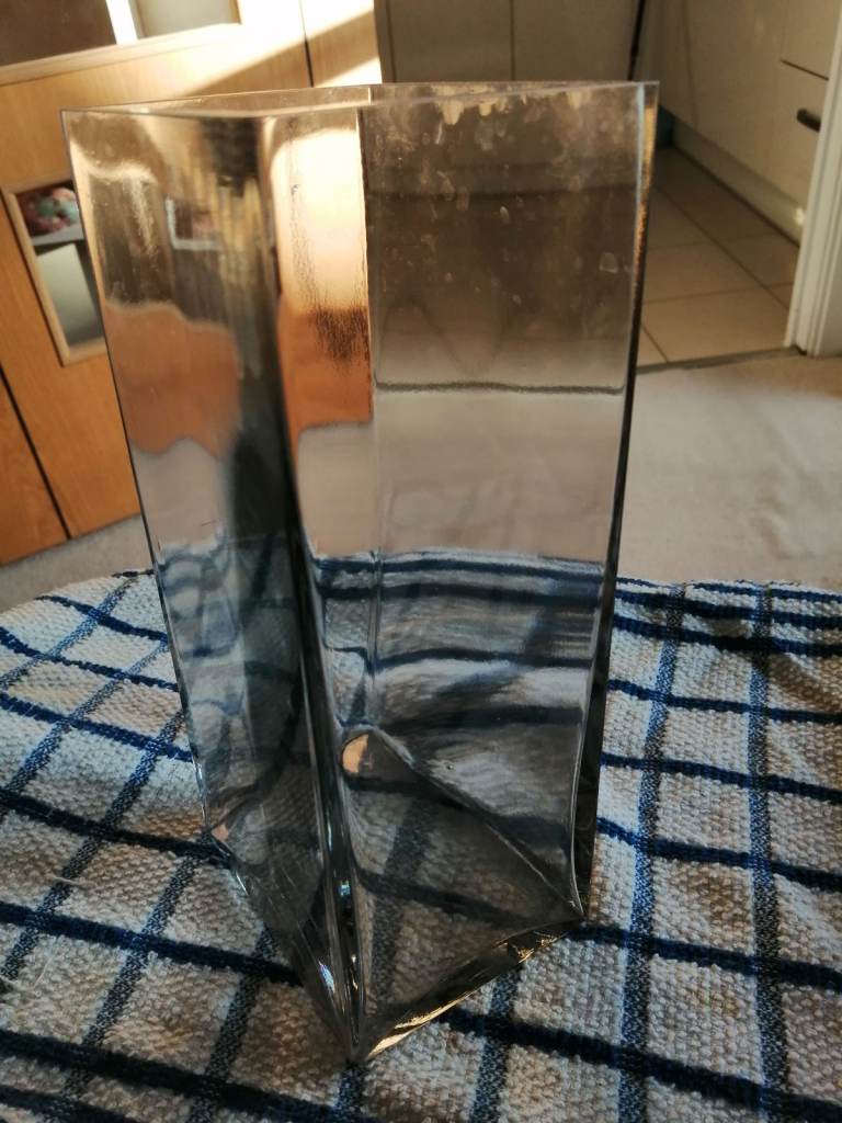 Clear glass rectangular vase