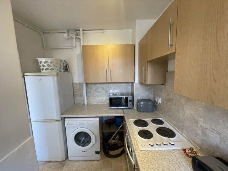 🛌 DOUBLE ROOM IN STRATFORD   💫