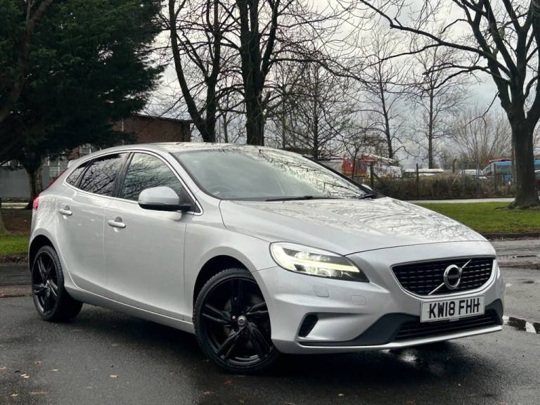 2018 Volvo V40 2.0 D4 R-Design Pro Hatchback 5dr Diesel Manual Euro 6 (s/s) (190 ps) Hatchback Di...