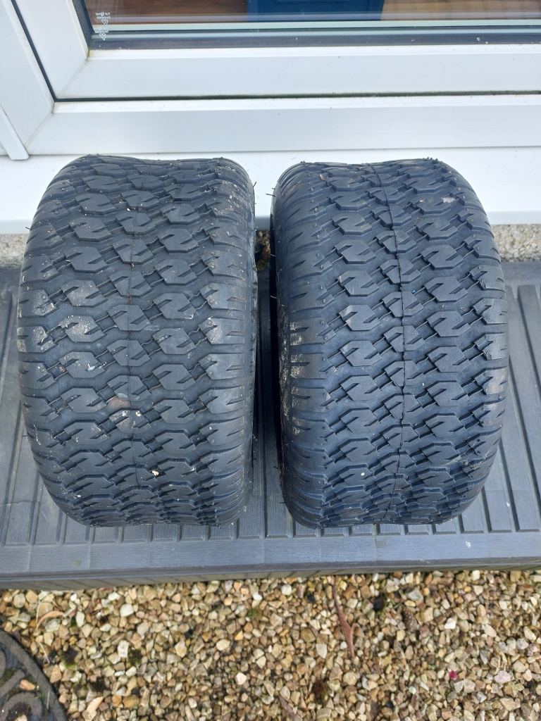 Buggy tyres