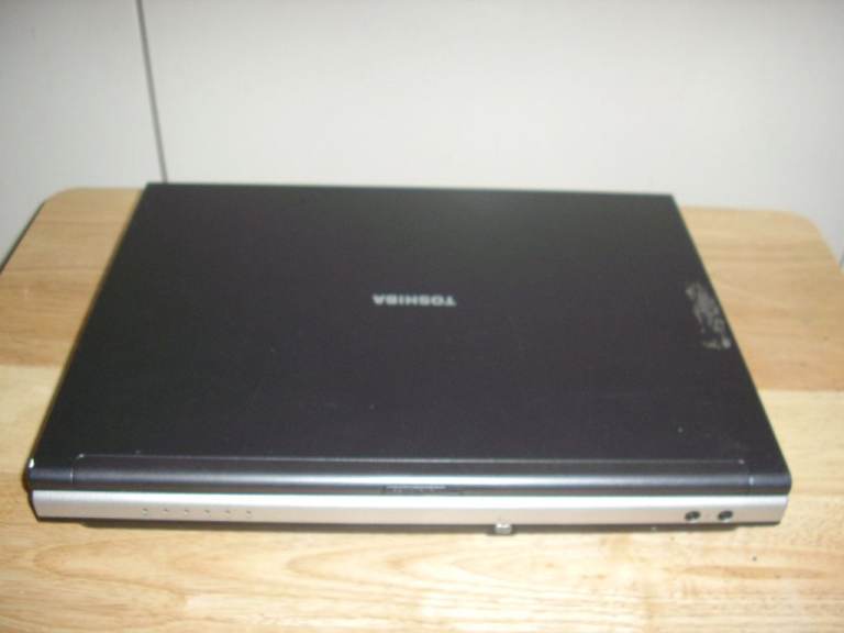  Toshiba U200 Laptop - Used