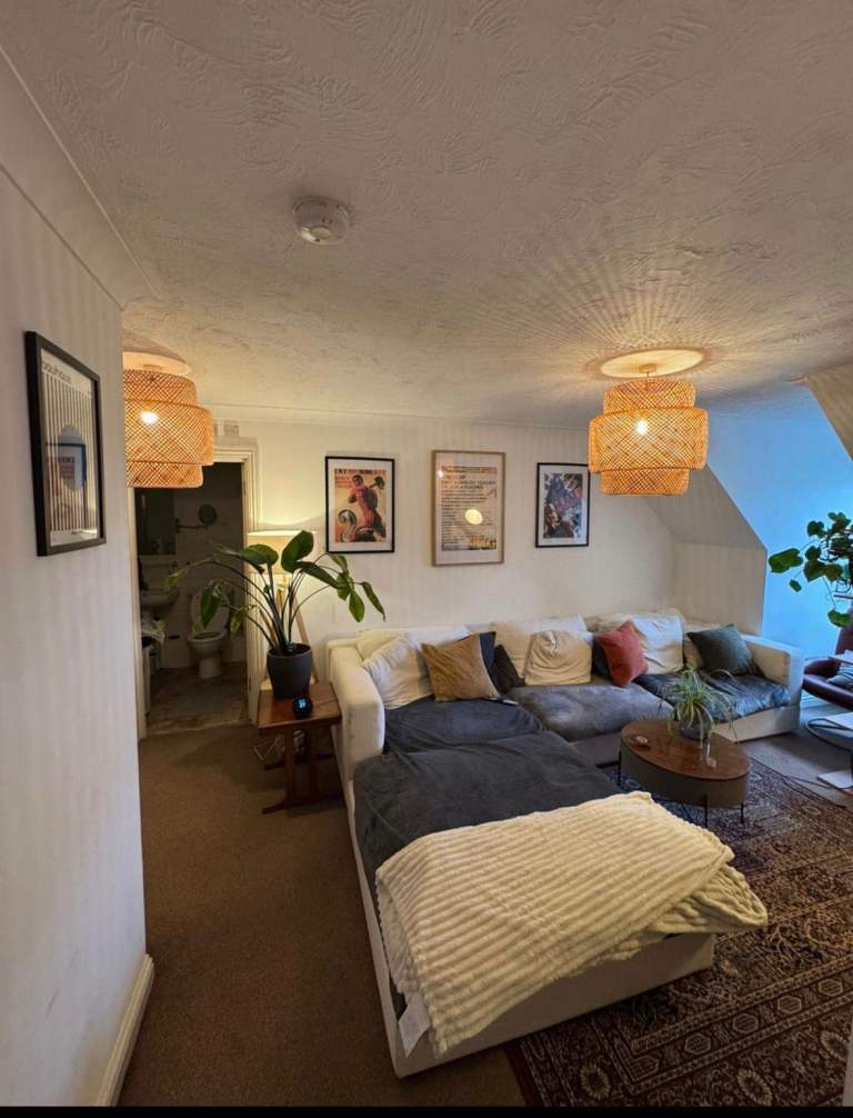 Sublet Peckham SE15 2SS